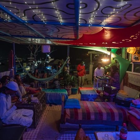 Agachill Surf House Bed & Breakfast Tamraght Ngoại thất bức ảnh